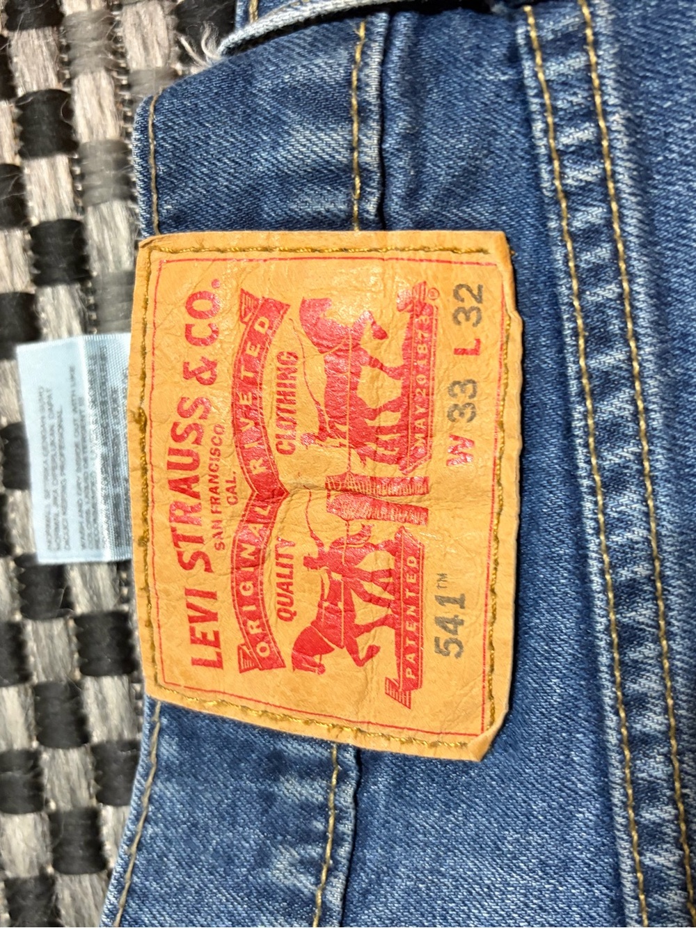 Levi's Men's Blue Slim Jeans with Tan Leather Patch